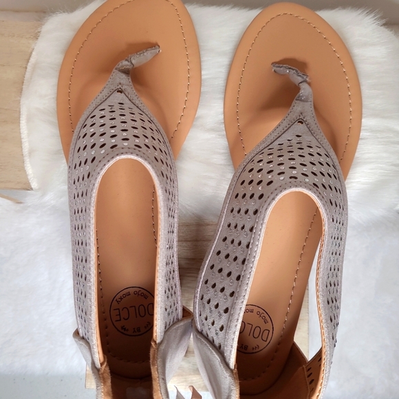 Women Moto Dolce Laser Cut Wedge Thong Sandals Back Zipper Rhinestones 8.5M Grey - Picture 7 of 11